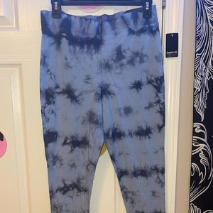 NWT torrid leggings